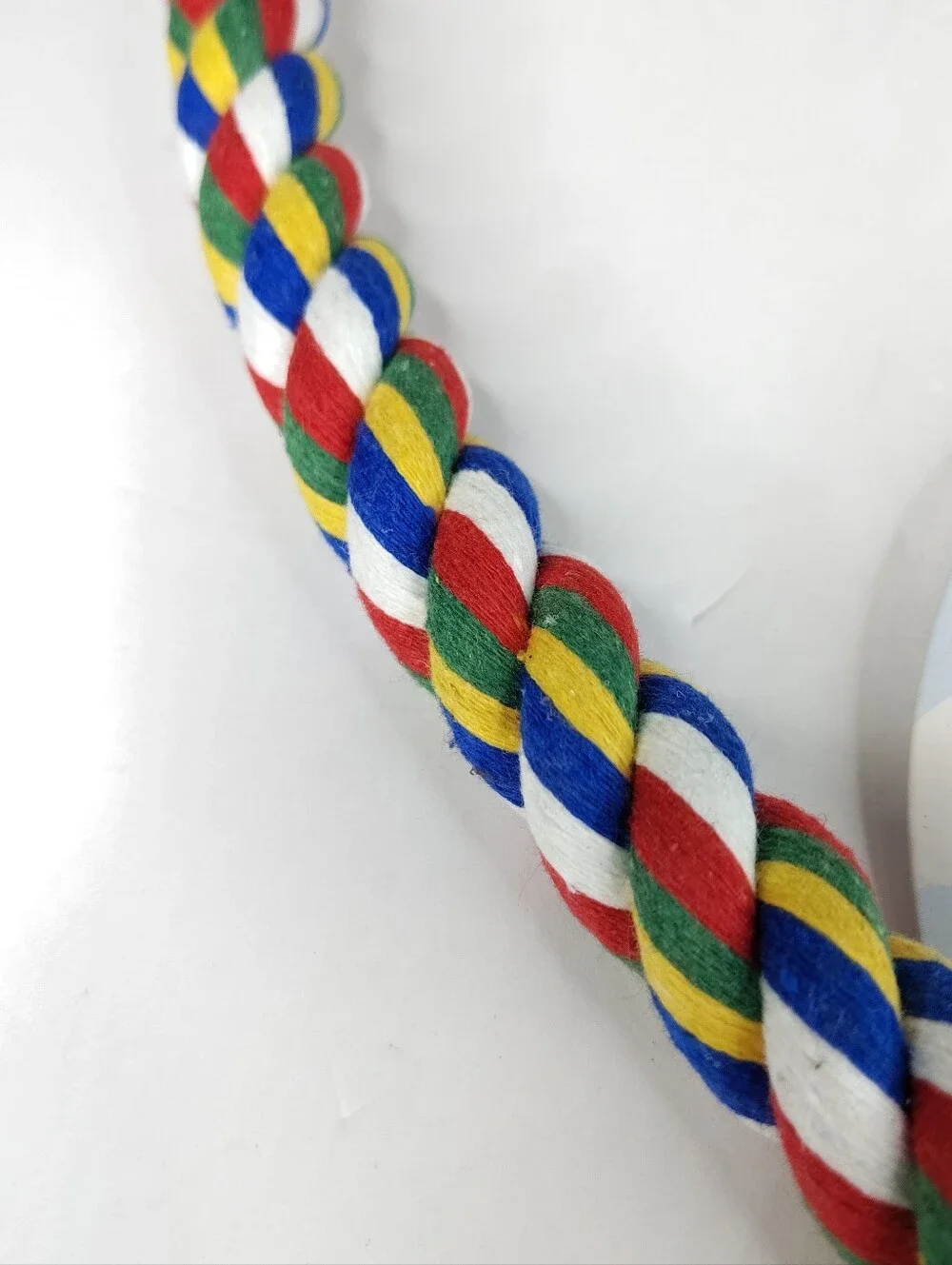 JW Comfy Perch Rope Bird Perch  Multicolor 32 Inches